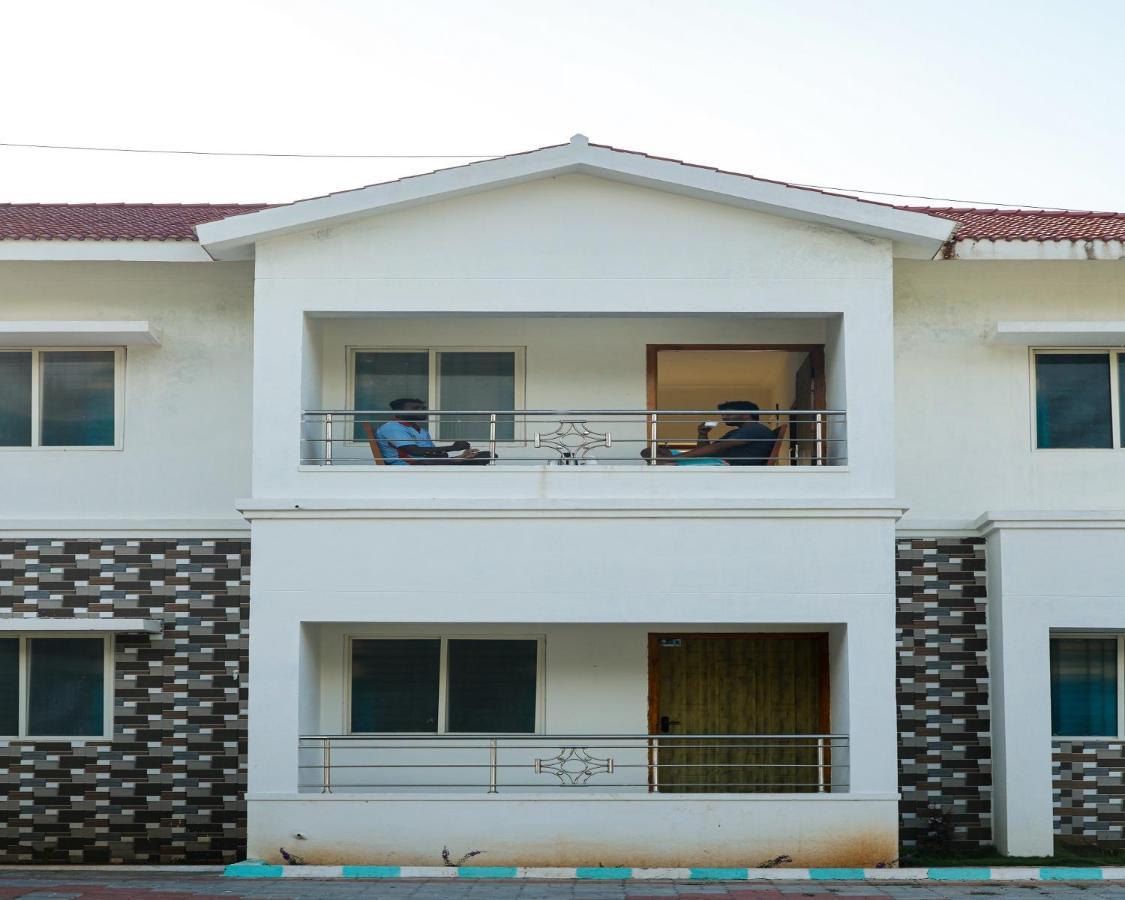 Brindavan Beach Resort Rameswaram Bagian luar foto